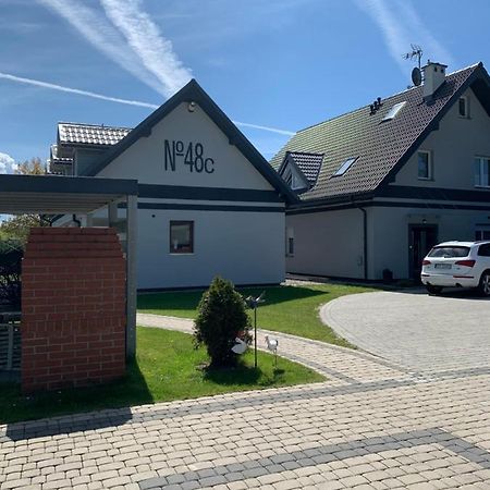 48C Domki Letniskowe I Apartament بوبيروفو المظهر الخارجي الصورة