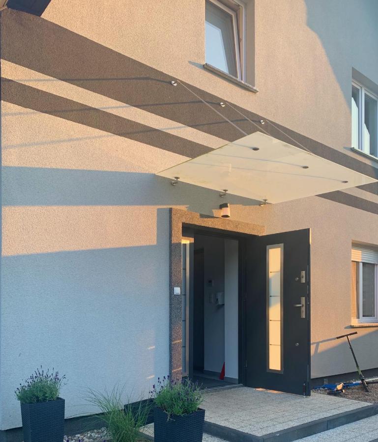 48C Domki Letniskowe I Apartament بوبيروفو المظهر الخارجي الصورة